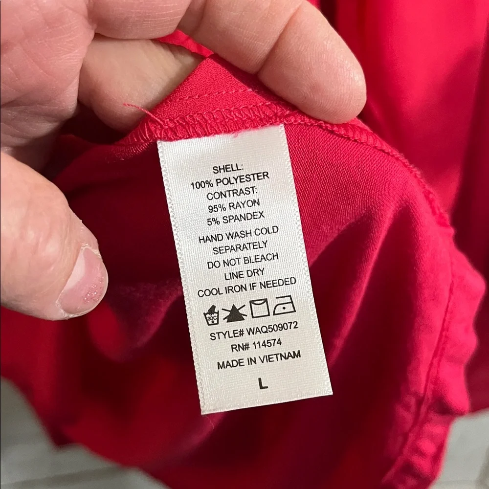 PLEIONE Vibrant Red Button-Up Blouse | 1 chest pocket and Roll cuff Sleeves Lg - Picture 3 of 5